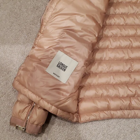 MONCLER ALOSE FOUR FRONT POCKETS SHORT PUFFER JACKET